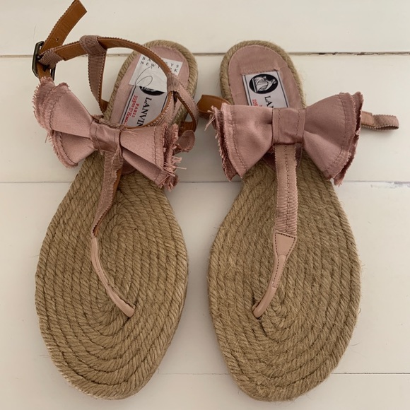 Lanvin Shoes - Lanvin Pink Bow Satin Sandals 36